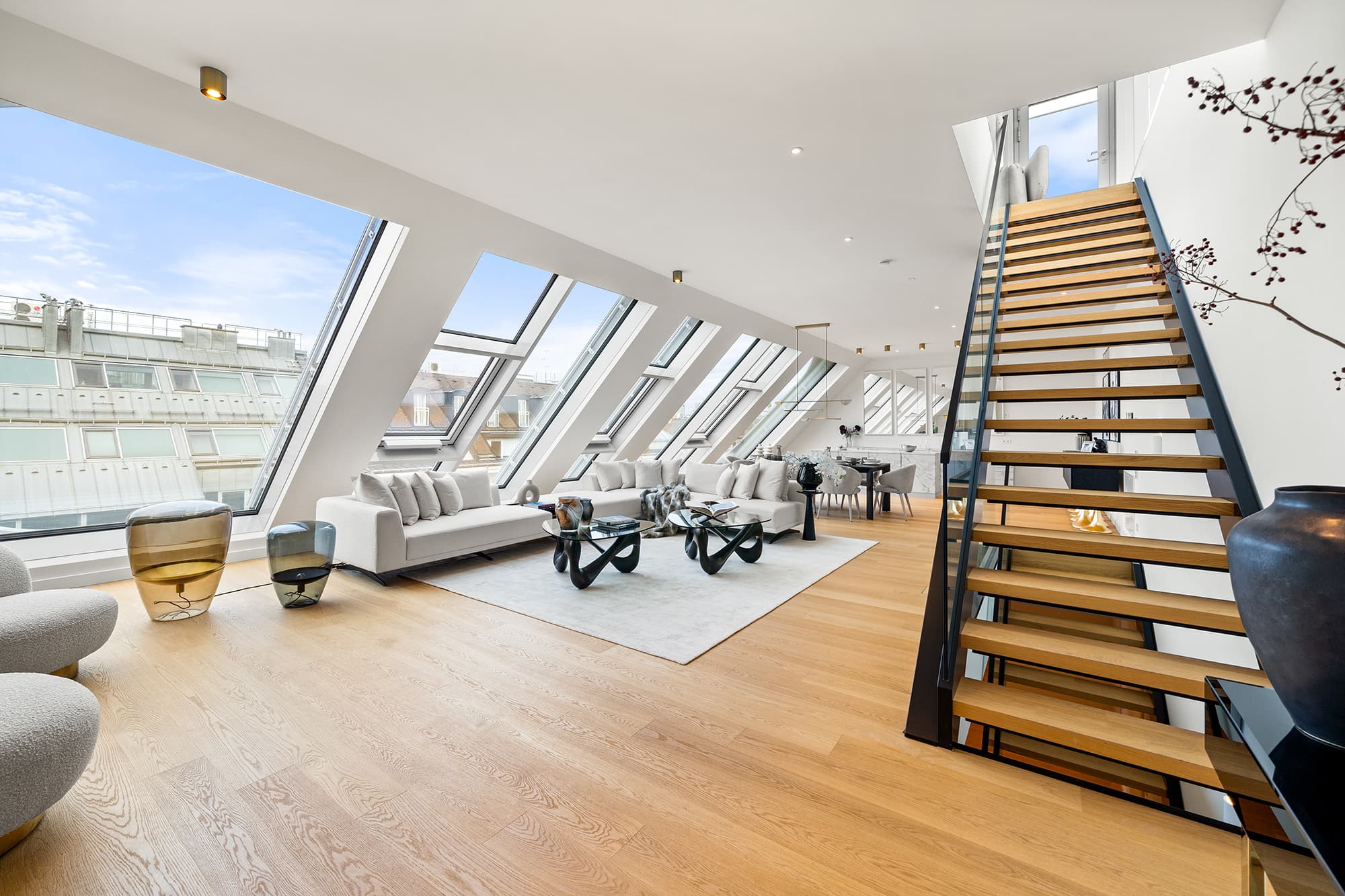 Spacious Penthouse Apartment "AM WERDERTOR" with Private Spa Area