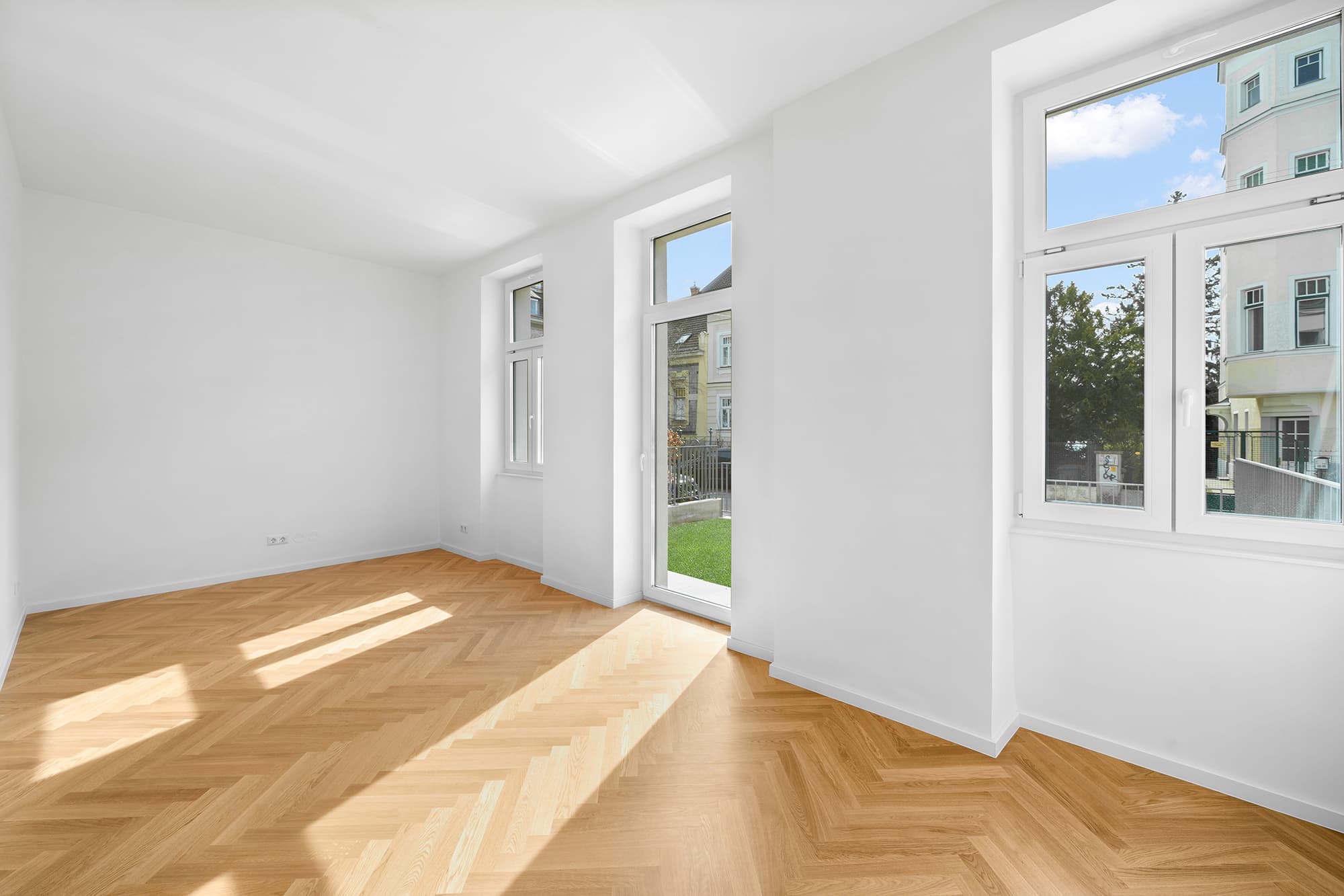 Cosy flat with spacious terrace and private garden