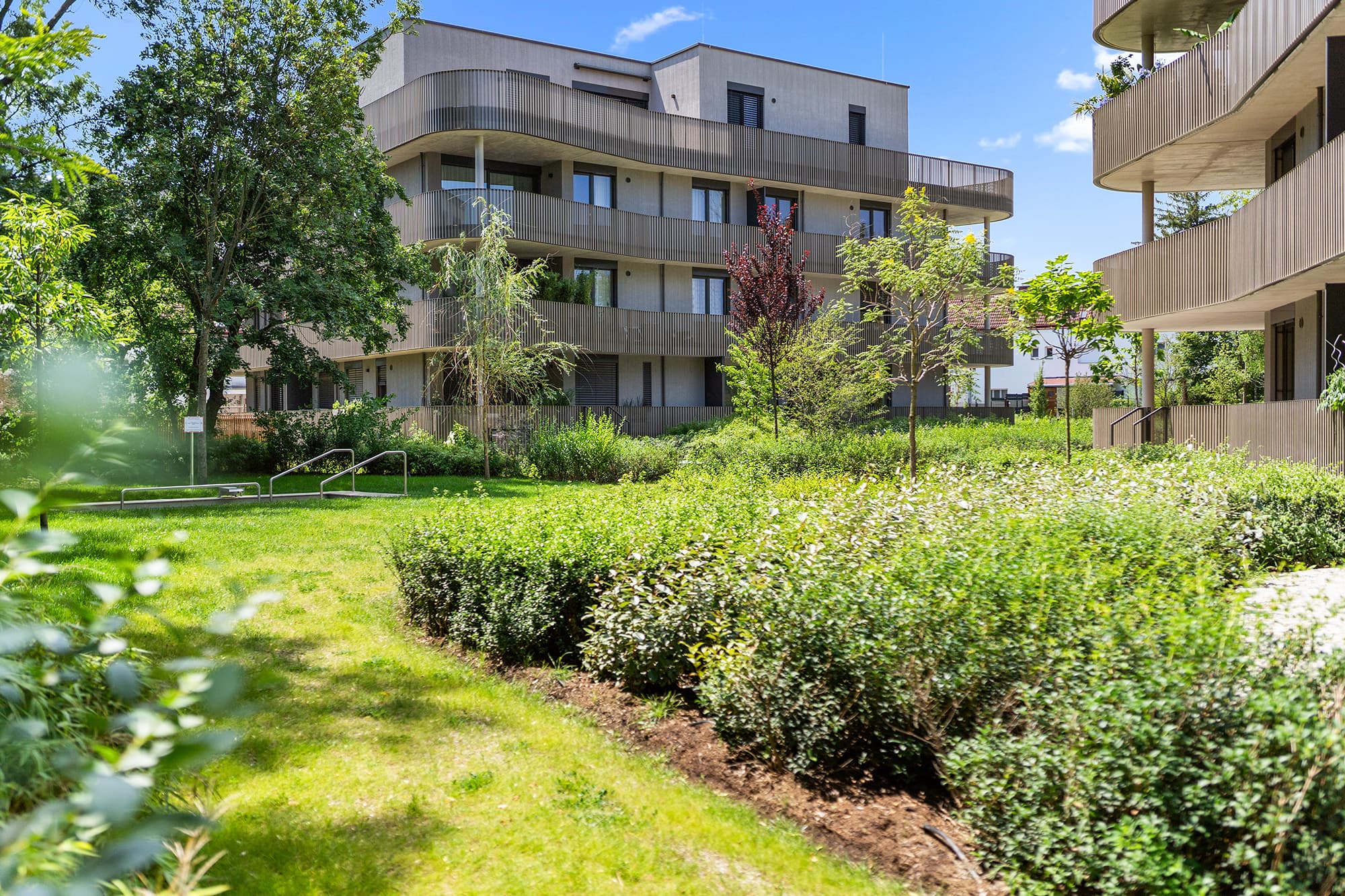 Floriette - Private Park Living