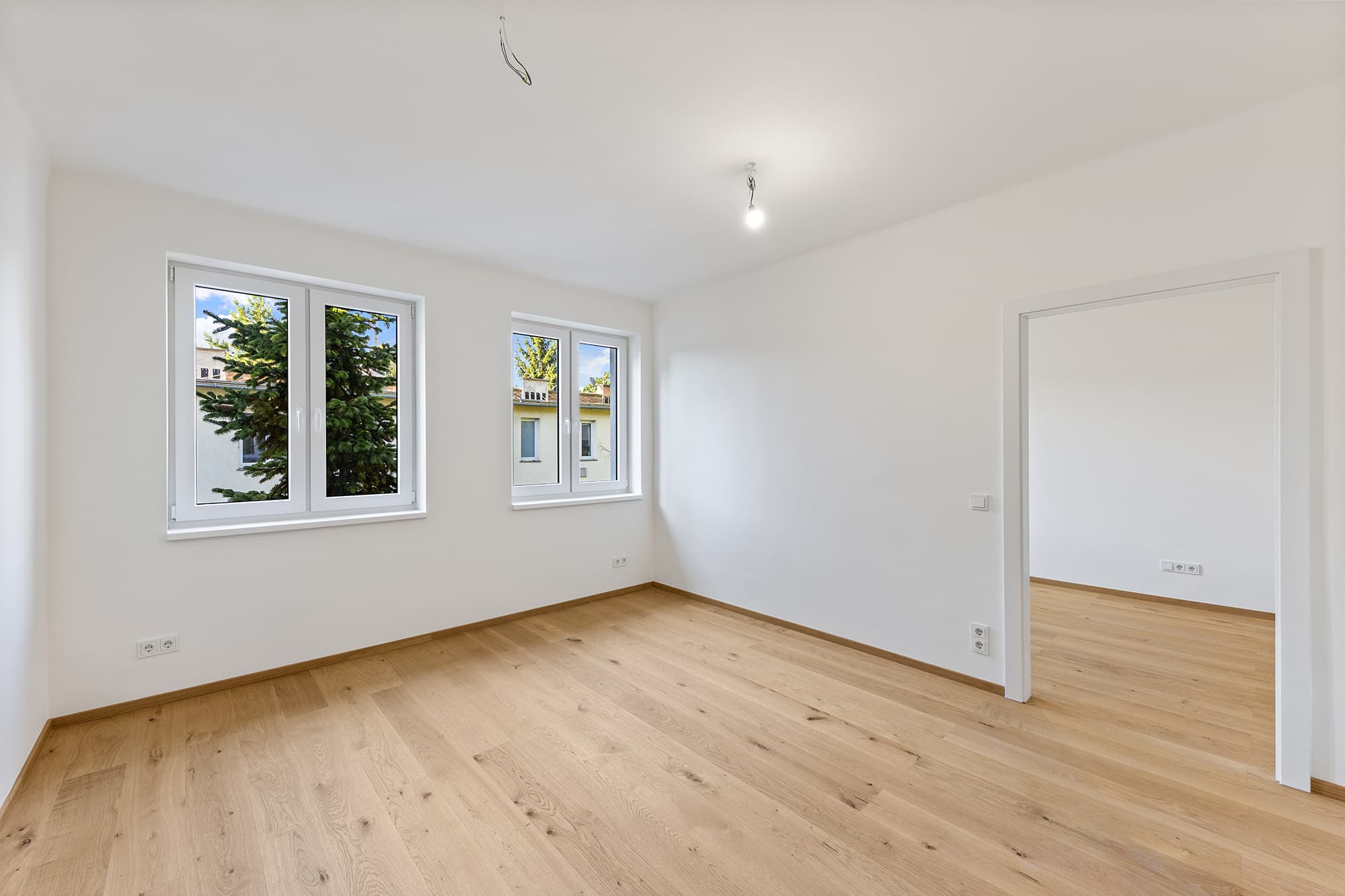 TOP-RENOVIERTE 3-ZIMMER-WOHNUNG MIT SEPARATER KÜCHE – RUHIGE HOFSEITIGE LAGE!