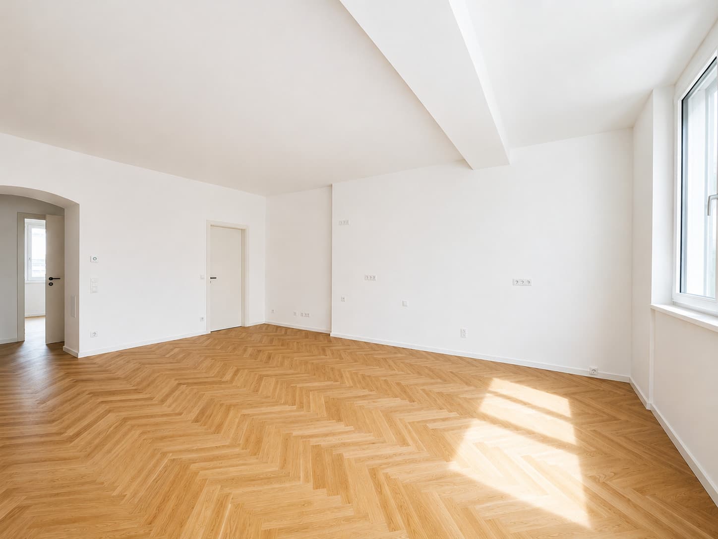 3-Room Apartment with Balcony! 3-Room Apartment with Balcony!