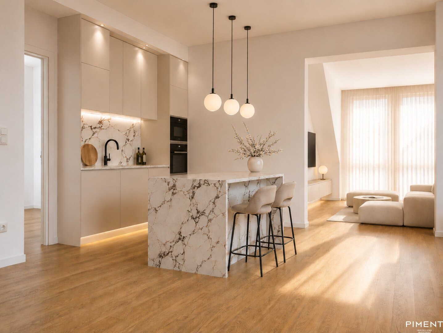 BISCHOFFGASSE 11 - Traumhafte DG-Wohnung mit Dachterrasse! BISCHOFFGASSE 11 - Traumhafte DG-Wohnung mit Dachterrasse!