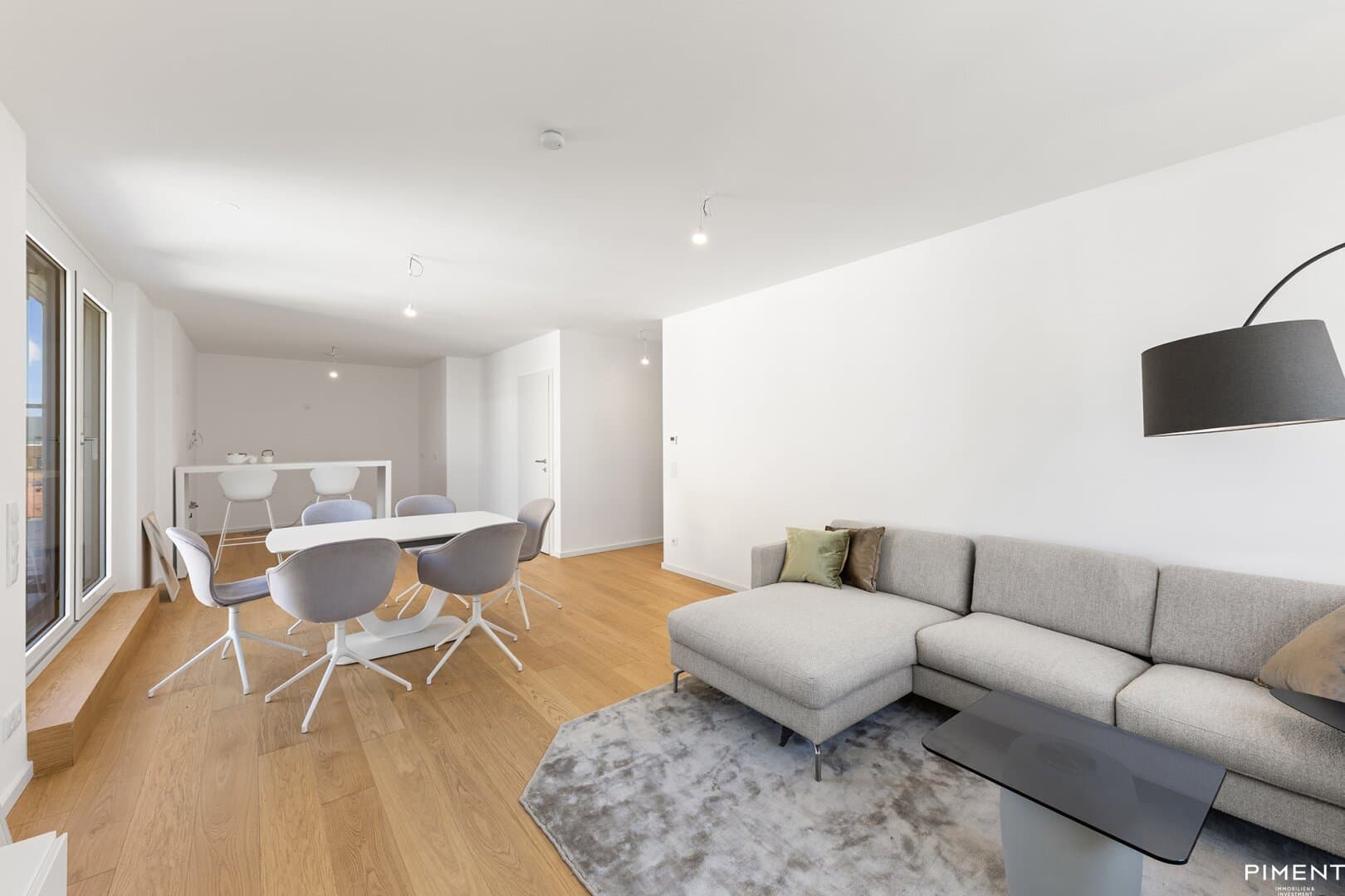 Provisionsfrei! Sonnige 3 - Zimmer Wohnung im Erstbezug mit Terrasse und Loggia Provisionsfrei! Sonnige 3 - Zimmer Wohnung im Erstbezug mit Terrasse und Loggia