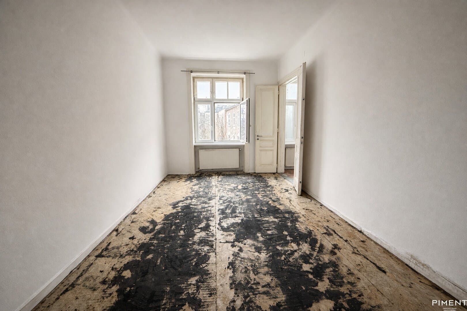 hofseitiges Schlafzimmer