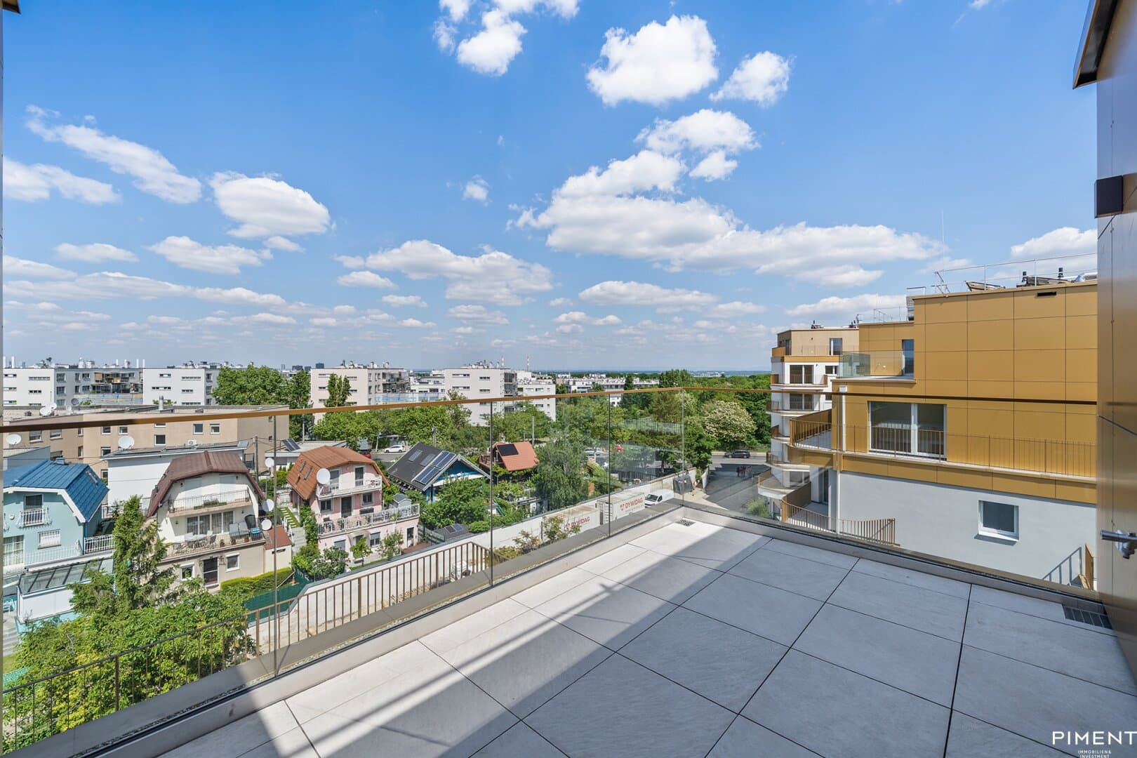Provisionsfrei! 2 - Zimmer DG-Wohnung im Erstbezug mit großzügigen Terrassen Provisionsfrei! 2 - Zimmer DG-Wohnung im Erstbezug mit großzügigen Terrassen