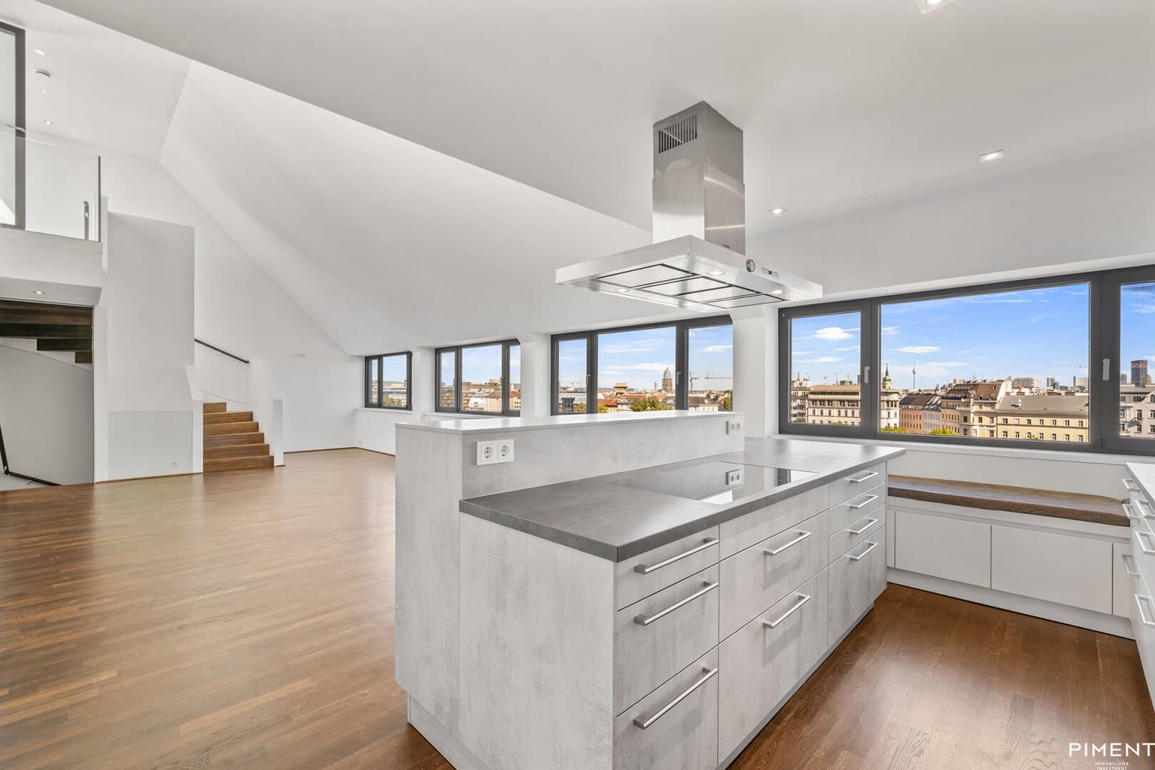 Urbane Eleganz mit sonniger Dachterrasse mit Donaukanalblick nähe Rudolfsplatz Urbane Eleganz mit sonniger Dachterrasse mit Donaukanalblick nähe Rudolfsplatz